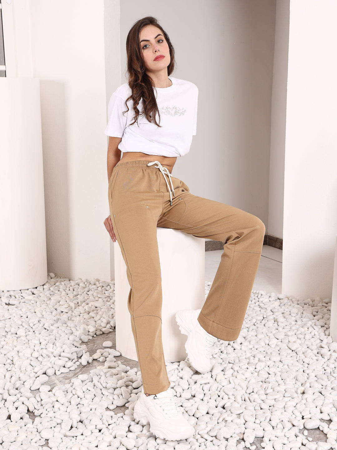 Camel Brown Rivet Straight Tracks