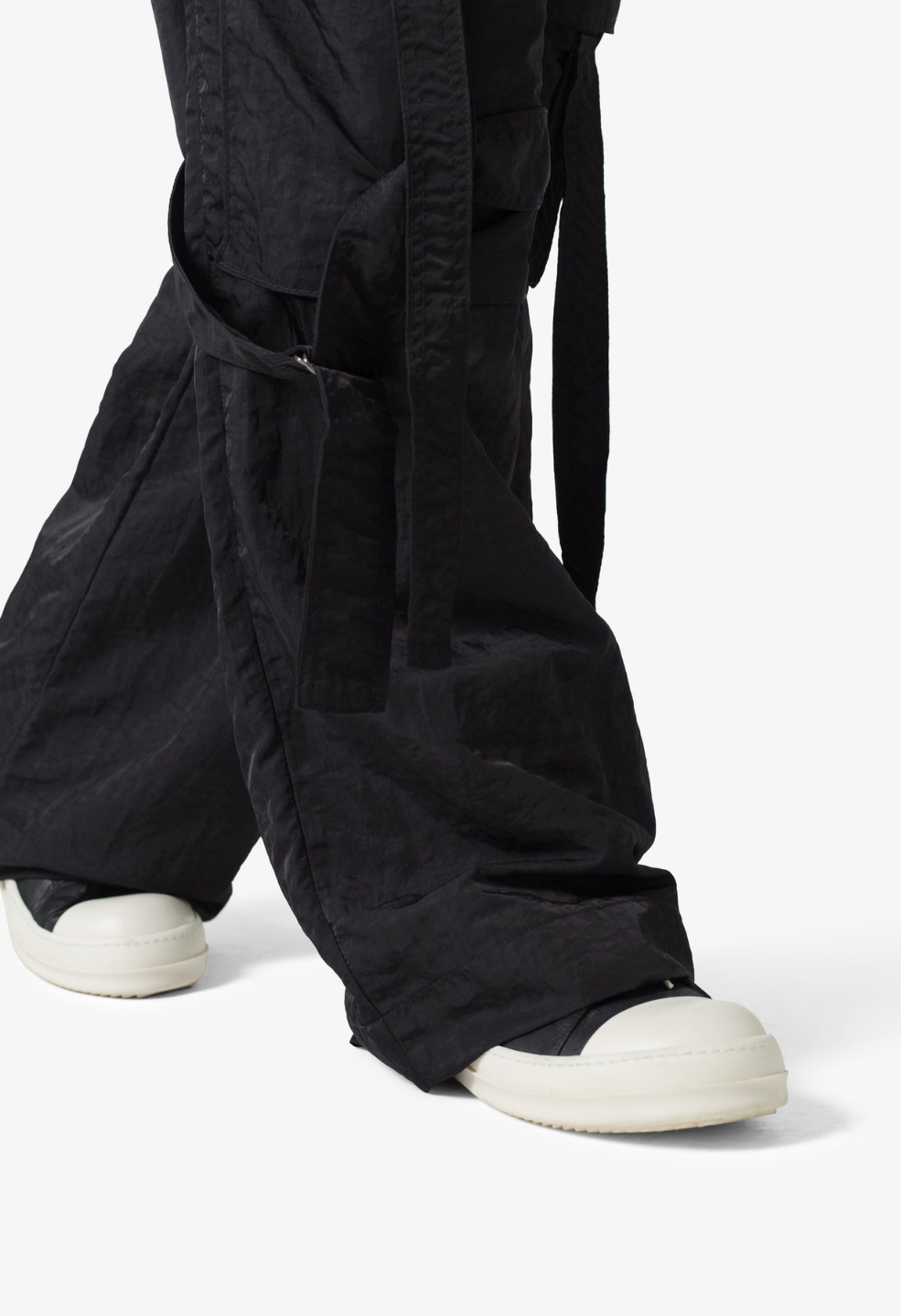black ultra baggy strap cargo pants with multiple pockets