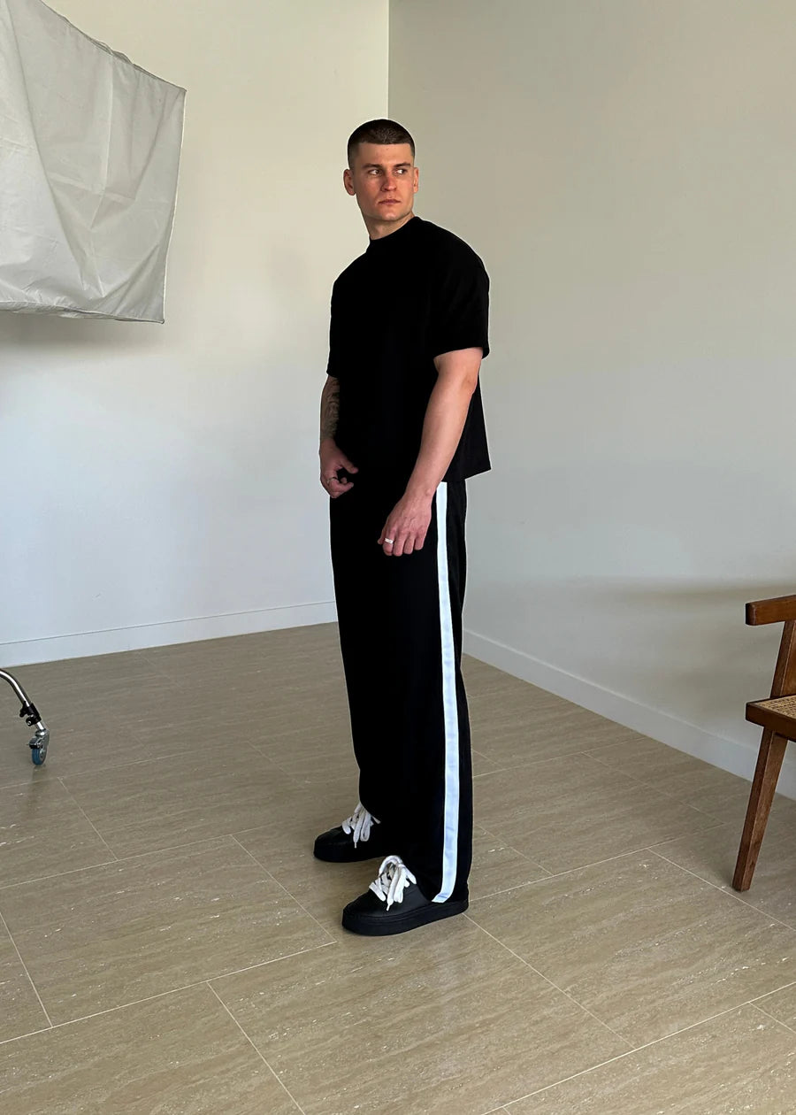 Classic Sportswear Pants Black