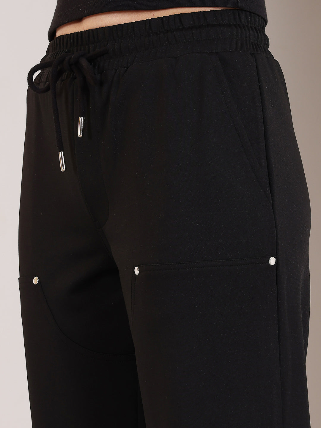 Black Rivet Straight Tracks