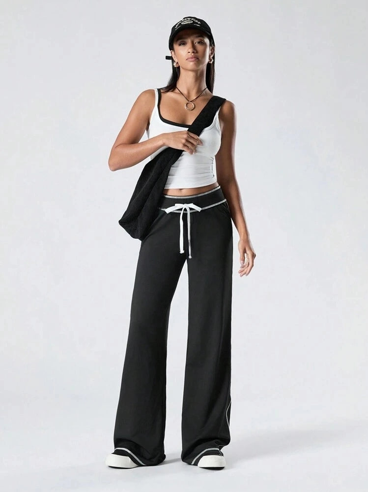 Black Low Waist Stitch Pants 