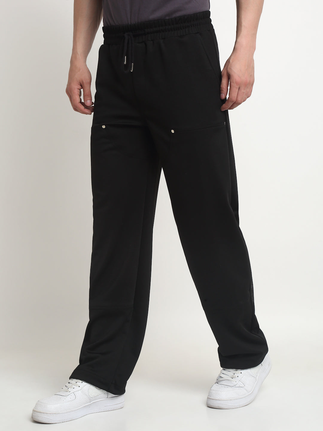  Black Rivet Straight Tracks 