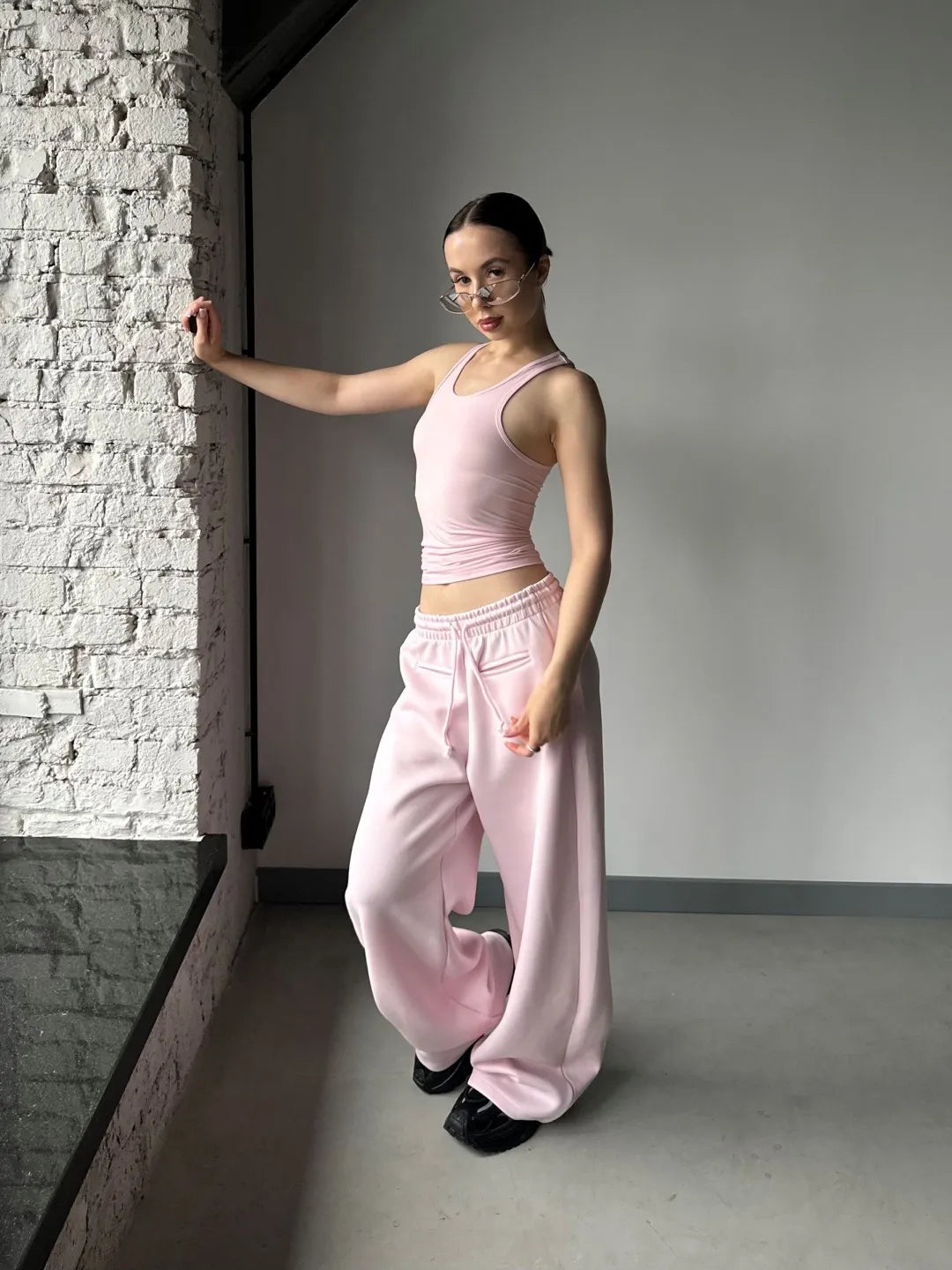 Pink Sweatpant for women with two pockets in front and adjustable wasitband