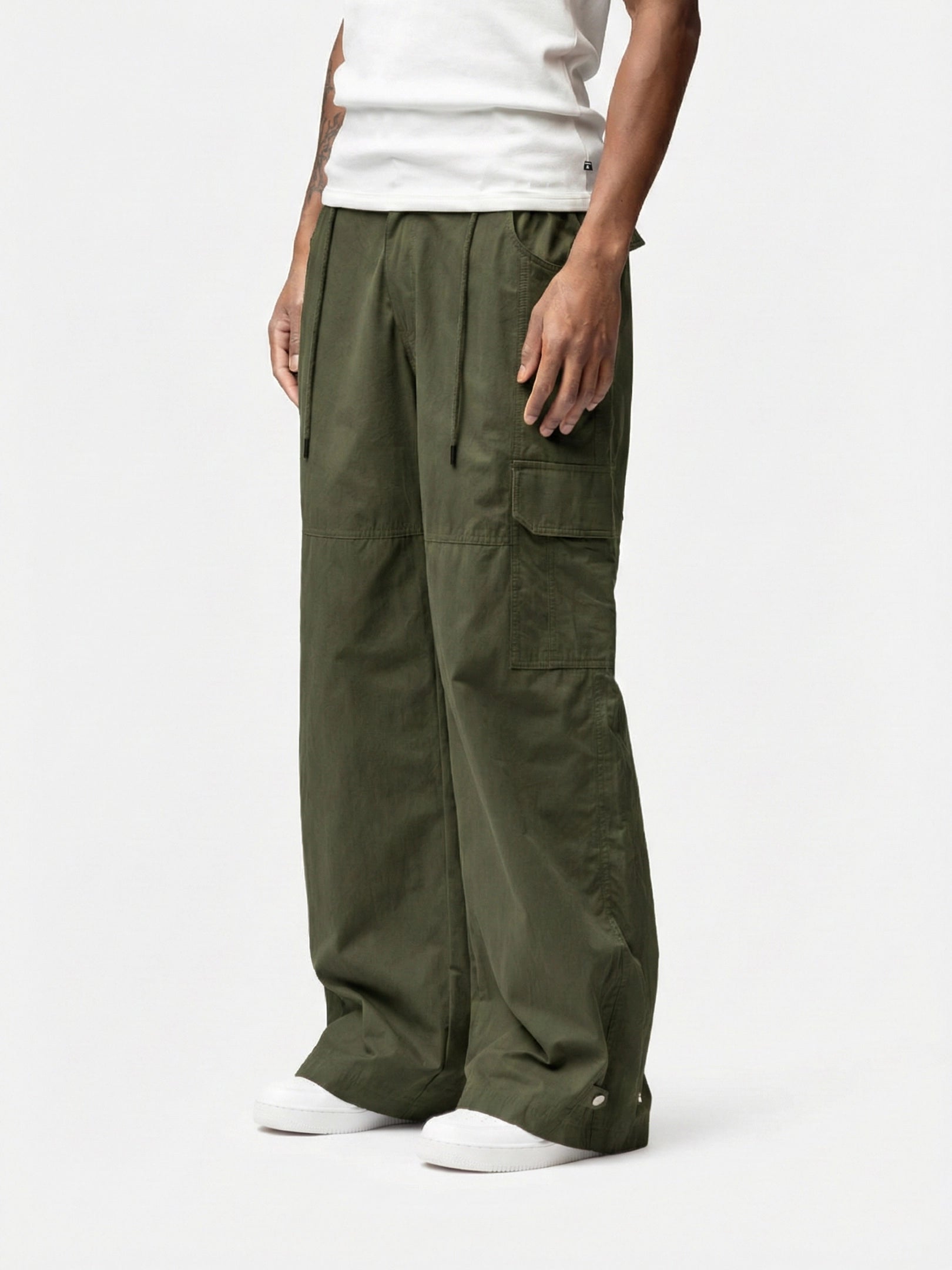 Marasis Militant Cargo Pant designed with oversized cargo pockets and a relaxed fit, it delivers raw street energy with all day comfort. 